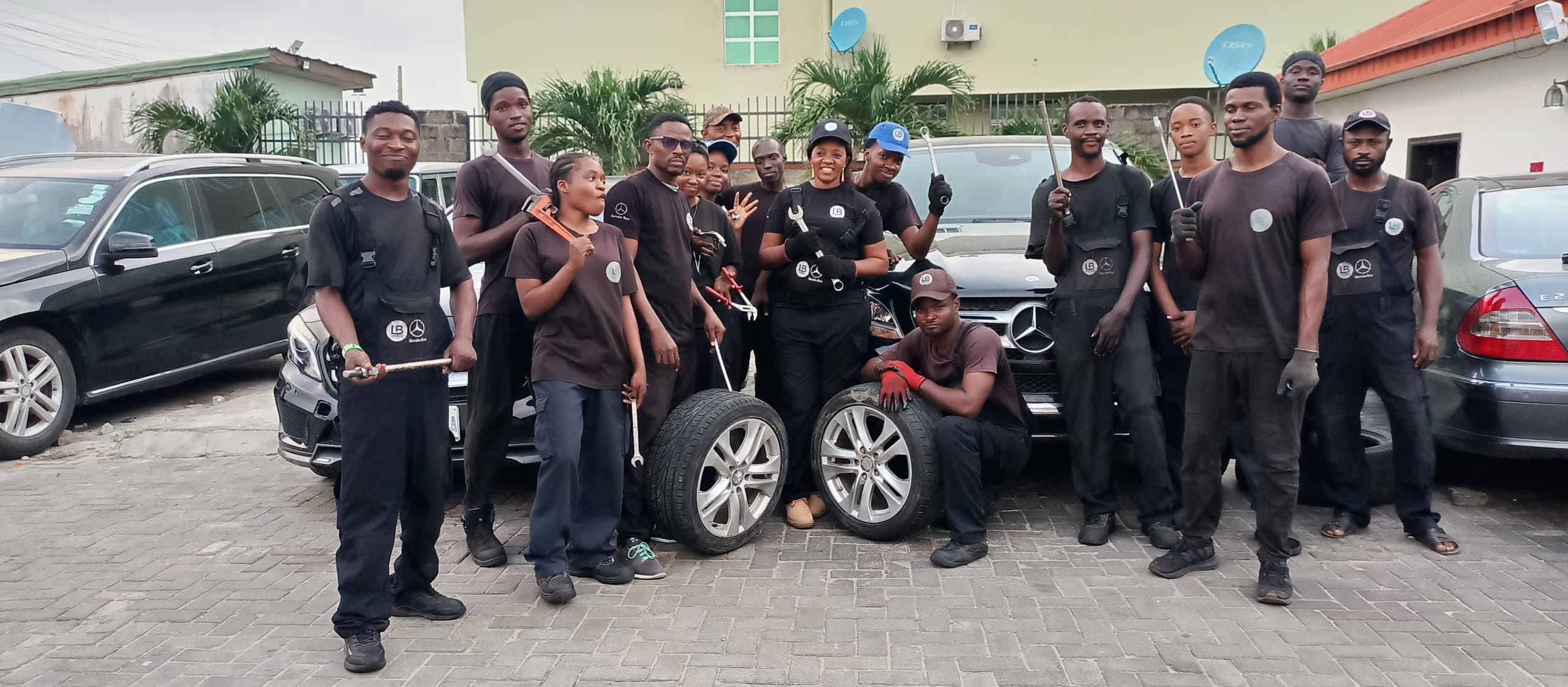 Lady Benz Customer Service